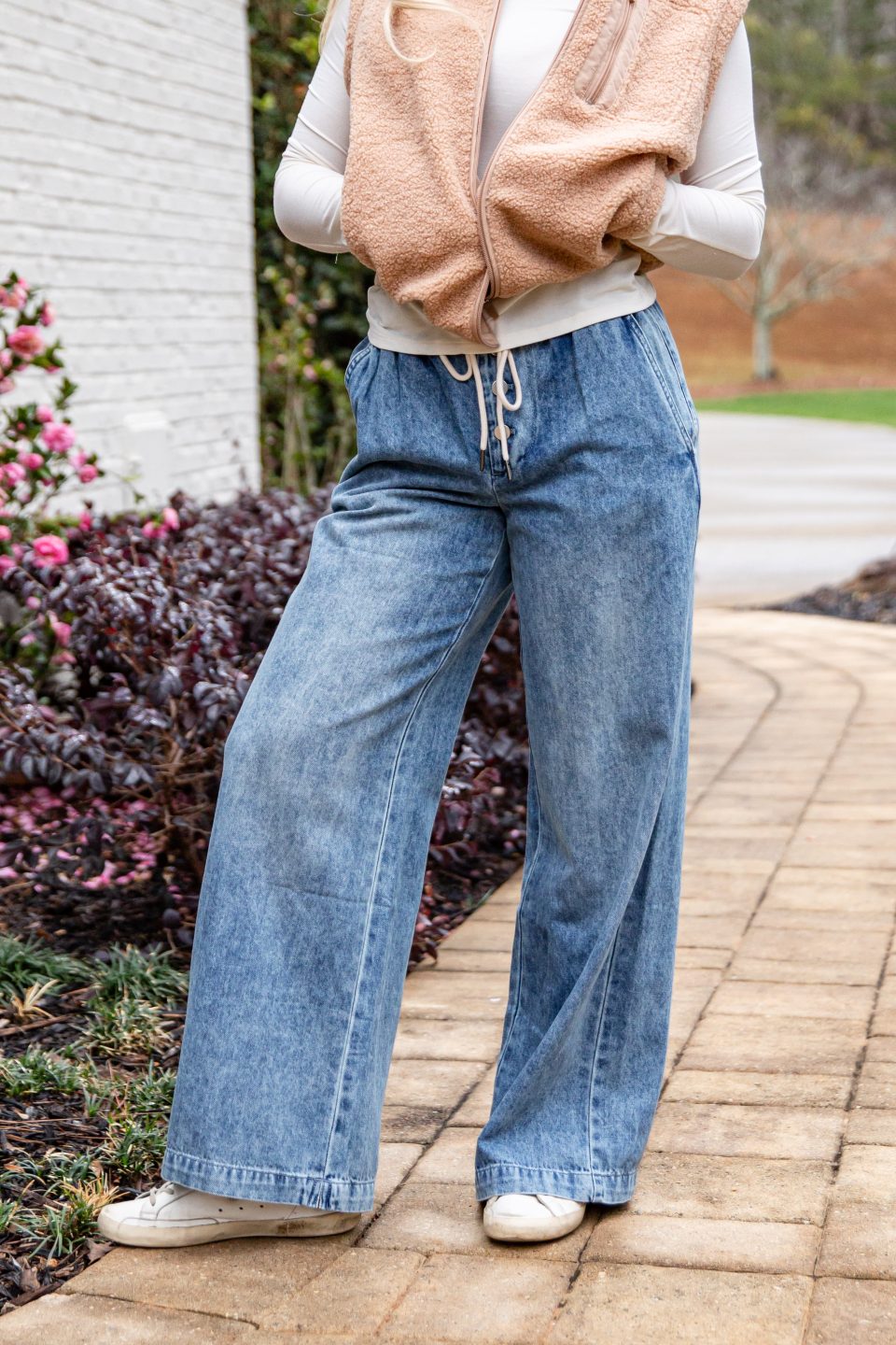 Jodie Medium Wash High-Rise Drawstring Waist Wide Leg Jeans